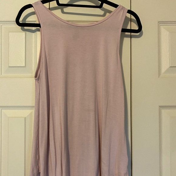 Tank - Picture 2 of 3